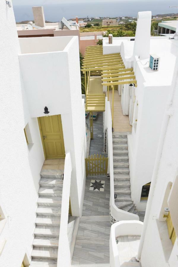 Sunny Days Hotel Fira  Exterior photo